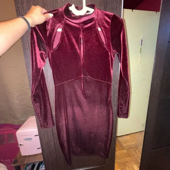 charlotte russe pink velvet dress 3/$15 Charlotte Russe red velvet dress